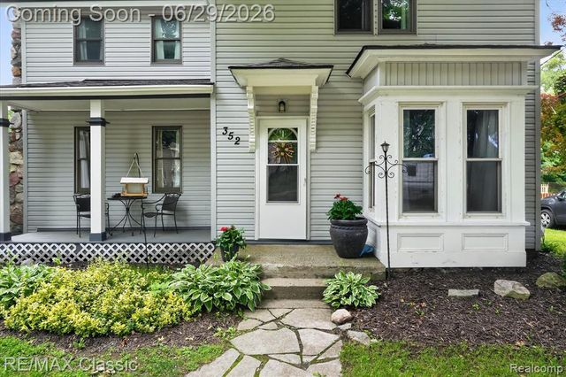 352 Meribah, Highland, MI 48356