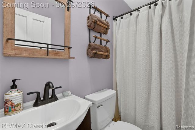 352 Meribah, Highland, MI 48356