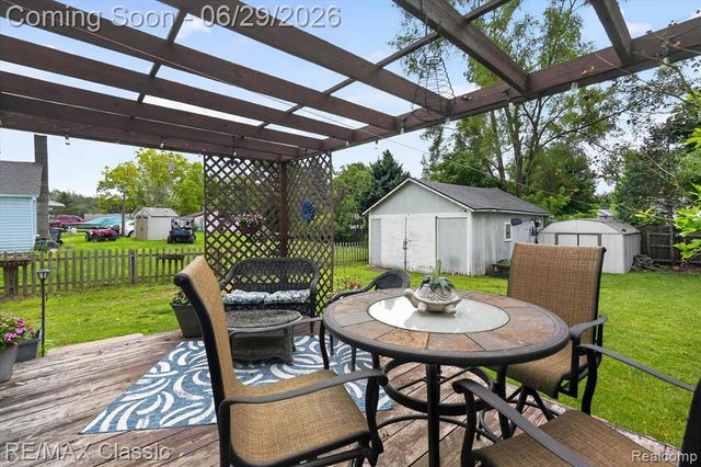 352 Meribah, Highland, MI 48356