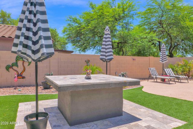 39470 N DUSTY Drive, San Tan Valley, AZ 85140