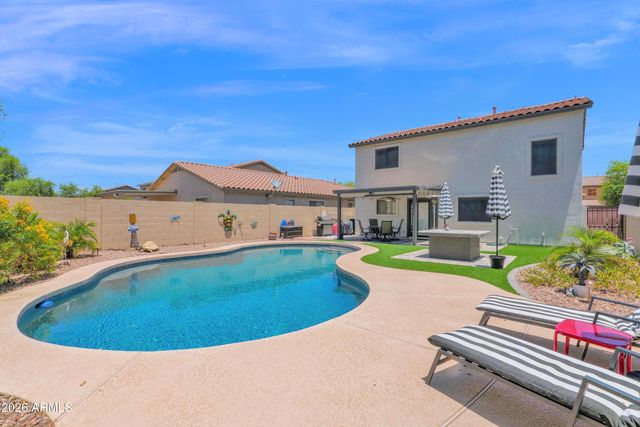 39470 N DUSTY Drive, San Tan Valley, AZ 85140