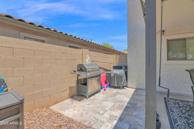 39470 N DUSTY Drive, San Tan Valley, AZ 85140