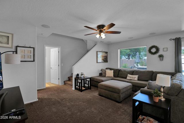 39470 N DUSTY Drive, San Tan Valley, AZ 85140