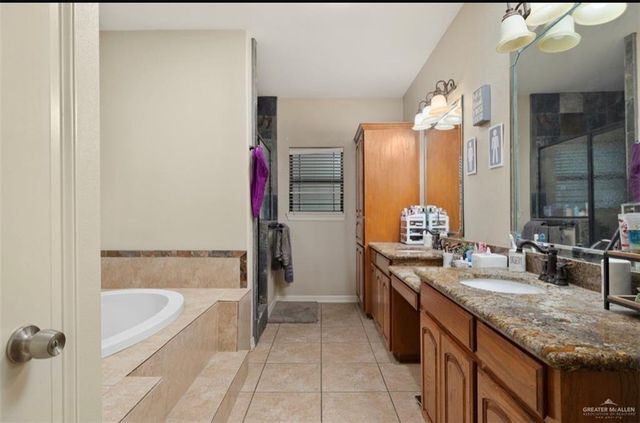5604 E Curry Road, Edinburg, TX 78542