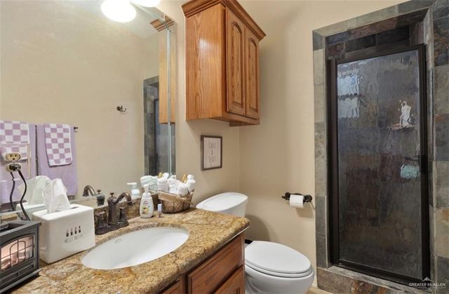 5604 E Curry Road, Edinburg, TX 78542