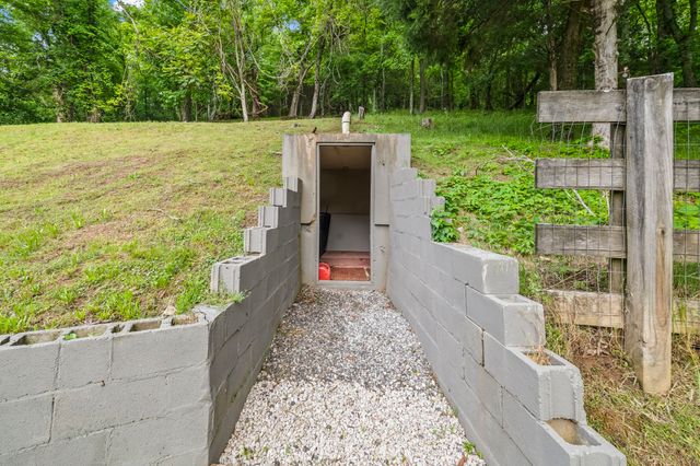 6437 Arno Rd, College Grove, TN 37046