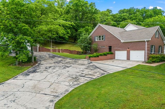 6437 Arno Rd, College Grove, TN 37046