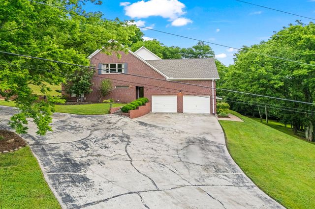 6437 Arno Rd, College Grove, TN 37046