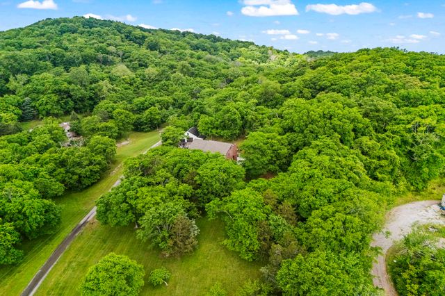 6437 Arno Rd, College Grove, TN 37046