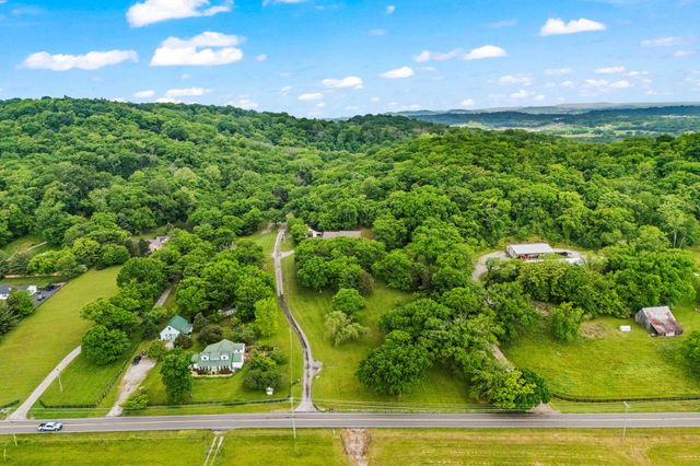 6437 Arno Rd, College Grove, TN 37046