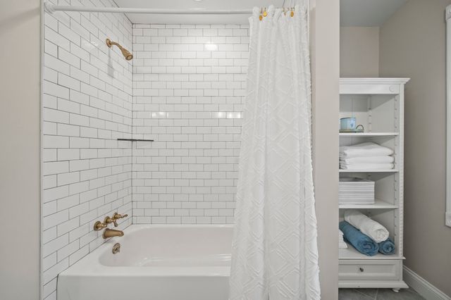 6437 Arno Rd, College Grove, TN 37046