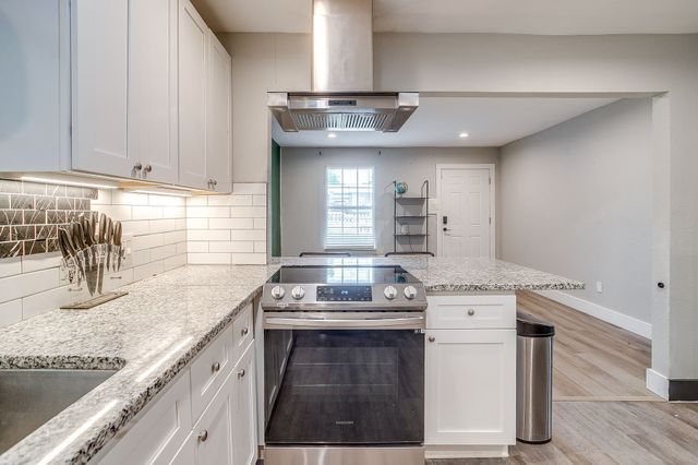 5517 Fletcher Avenue, Fort Worth, TX 76107