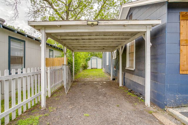 5517 Fletcher Avenue, Fort Worth, TX 76107