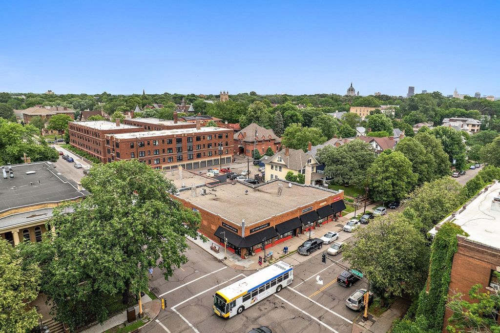 611 Grand Avenue, Saint Paul, MN 55102 — exterior