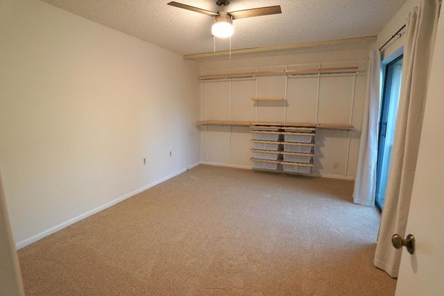 2427 24th Lane, Palm Beach Gardens, FL 33418