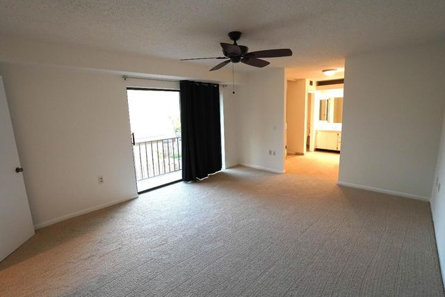 2427 24th Lane, Palm Beach Gardens, FL 33418