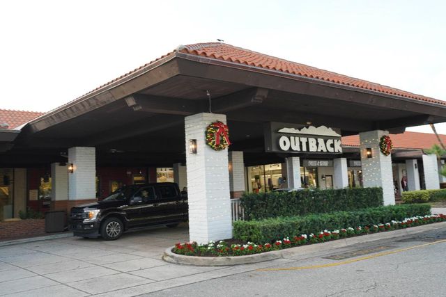 2427 24th Lane, Palm Beach Gardens, FL 33418