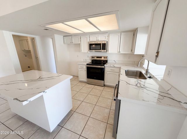 13138 W SIERRA VISTA Drive, Glendale, AZ 85307