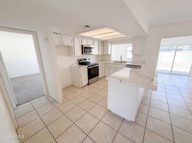 13138 W SIERRA VISTA Drive, Glendale, AZ 85307