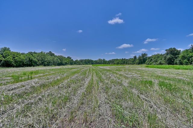6238 Kovar Road, Fayetteville, TX 78940