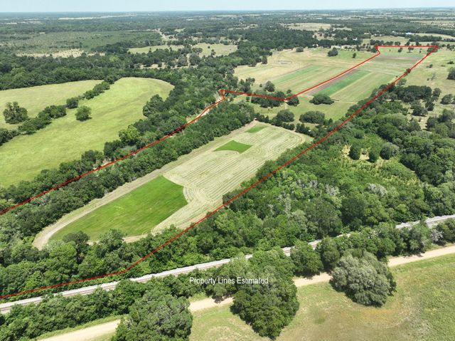6238 Kovar Road, Fayetteville, TX 78940