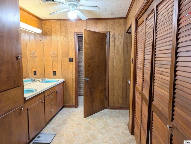 1402 TERRAL ISLAND ROAD, Farmerville, LA 71241