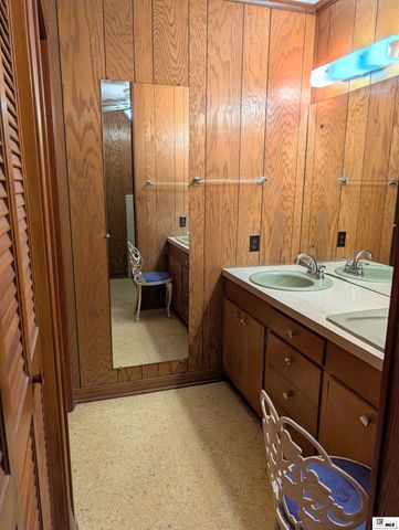 1402 TERRAL ISLAND ROAD, Farmerville, LA 71241