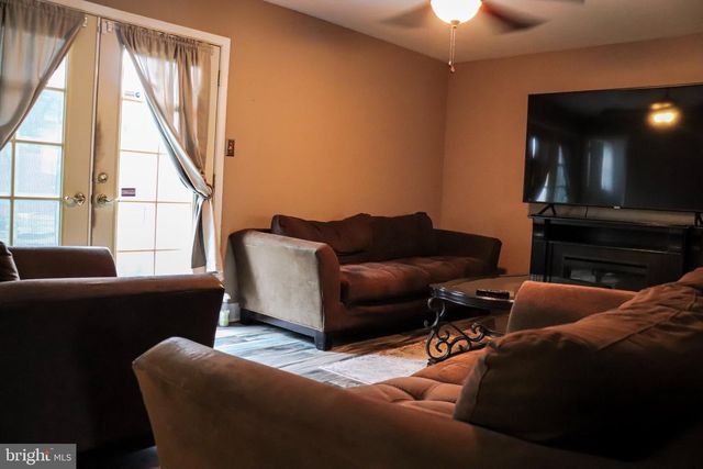 231 ROMEO DR, New Castle, DE 19720