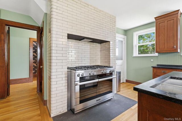 64 Prospect Street, White Plains, NY 10606