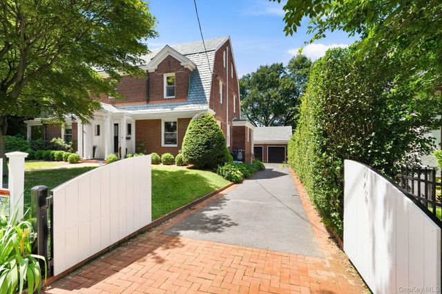 64 Prospect Street, White Plains, NY 10606