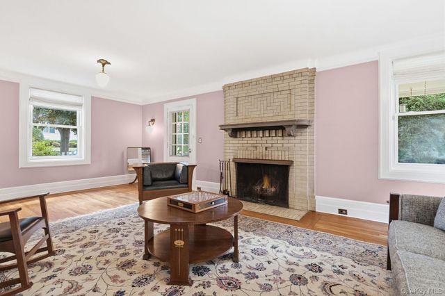 64 Prospect Street, White Plains, NY 10606