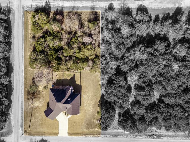 18107 Forrest Drive, Whitney, TX 76692