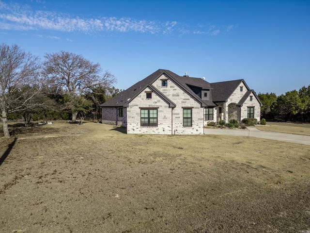 18107 Forrest Drive, Whitney, TX 76692