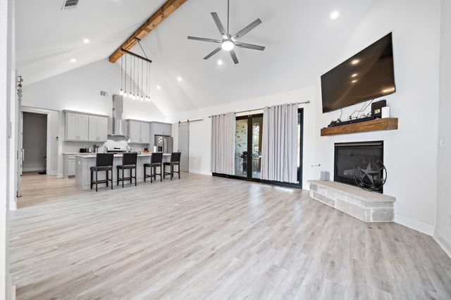 18107 Forrest Drive, Whitney, TX 76692