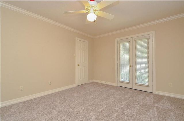 1573 W Sam Houston Parkway S, Houston, TX 77042