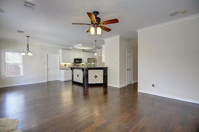 5101 Cavendish Dr, Corpus Christi, TX 78413