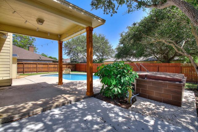 5101 Cavendish Dr, Corpus Christi, TX 78413
