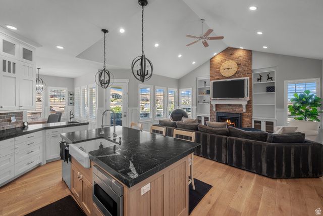 15012 S SPRING DR, Herriman, UT 84096