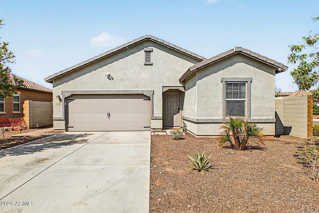 19532 W PALO VERDE Drive, Litchfield Park, AZ 85340 — photo 4