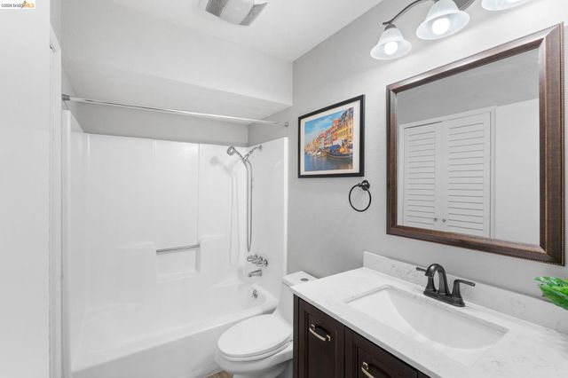 2400 Shadow Lane 110, Antioch, CA 94509