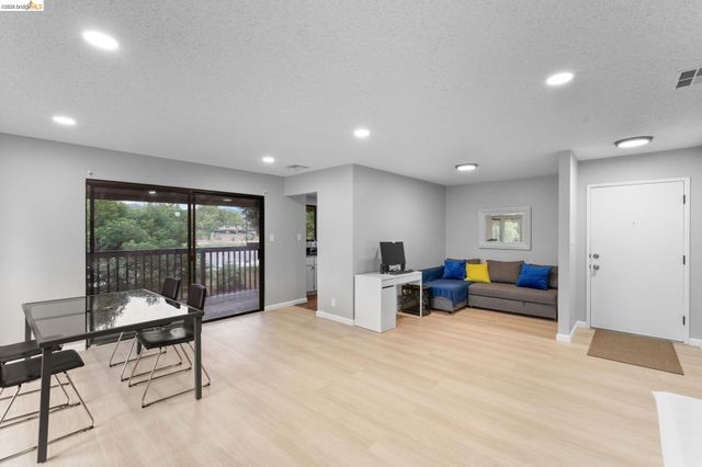 2400 Shadow Lane 110, Antioch, CA 94509