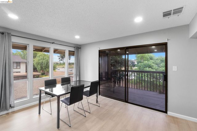2400 Shadow Lane 110, Antioch, CA 94509