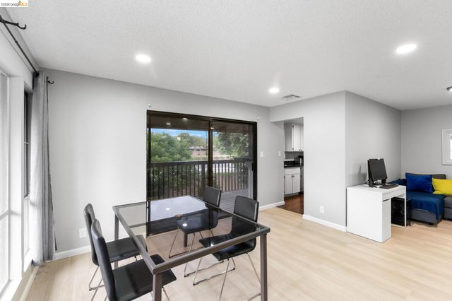 2400 Shadow Lane 110, Antioch, CA 94509