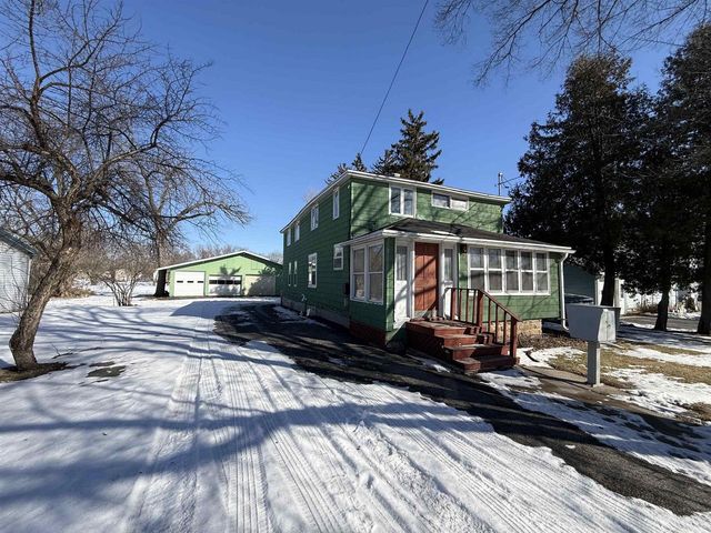 314 E FOND DU LAC STREET, Ripon, WI 54971