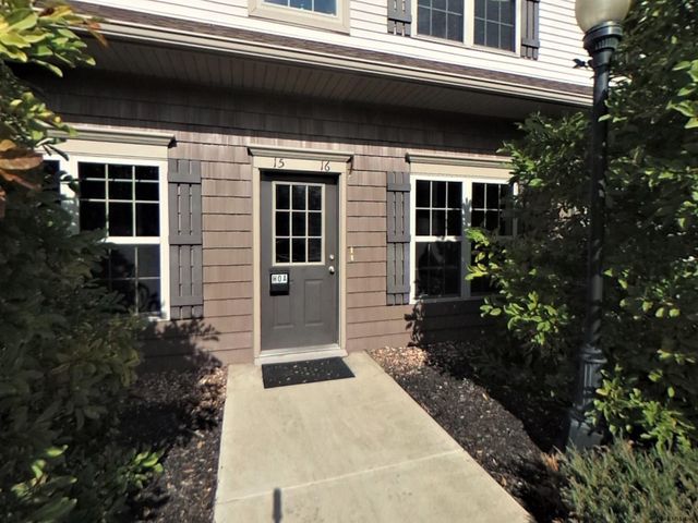 15 Lancaster Place, Milton, NY 12020