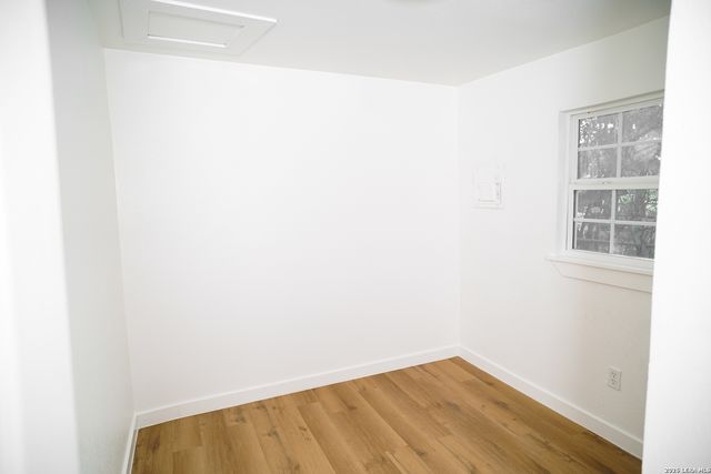 5807 Mayo Dr, San Antonio, TX 78227