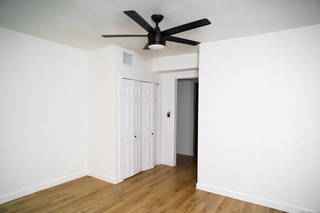 5807 Mayo Dr, San Antonio, TX 78227