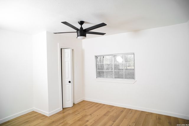 5807 Mayo Dr, San Antonio, TX 78227