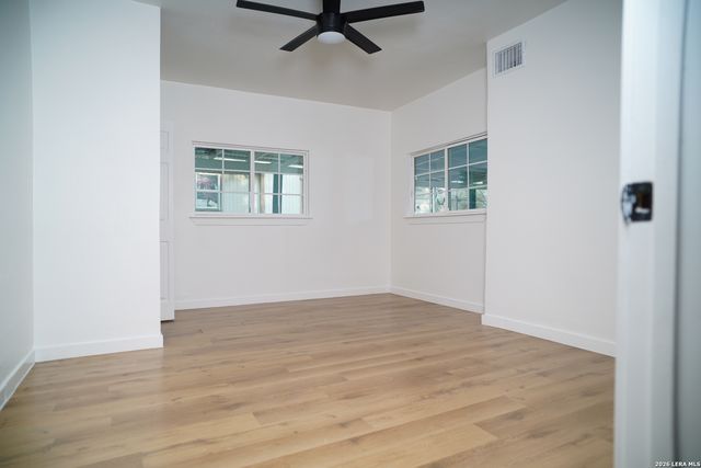 5807 Mayo Dr, San Antonio, TX 78227