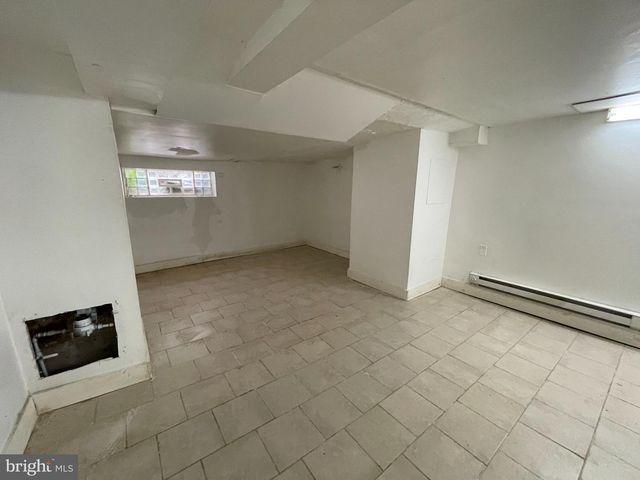 4936 N 9TH ST, Philadelphia, PA 19141
